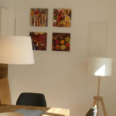 Schneekaeppchen 1 Feriehus *